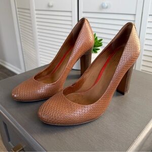 Coach Pumps Heels Sue Dark Praline / Brown Snakeskin Leather Wooden Heel